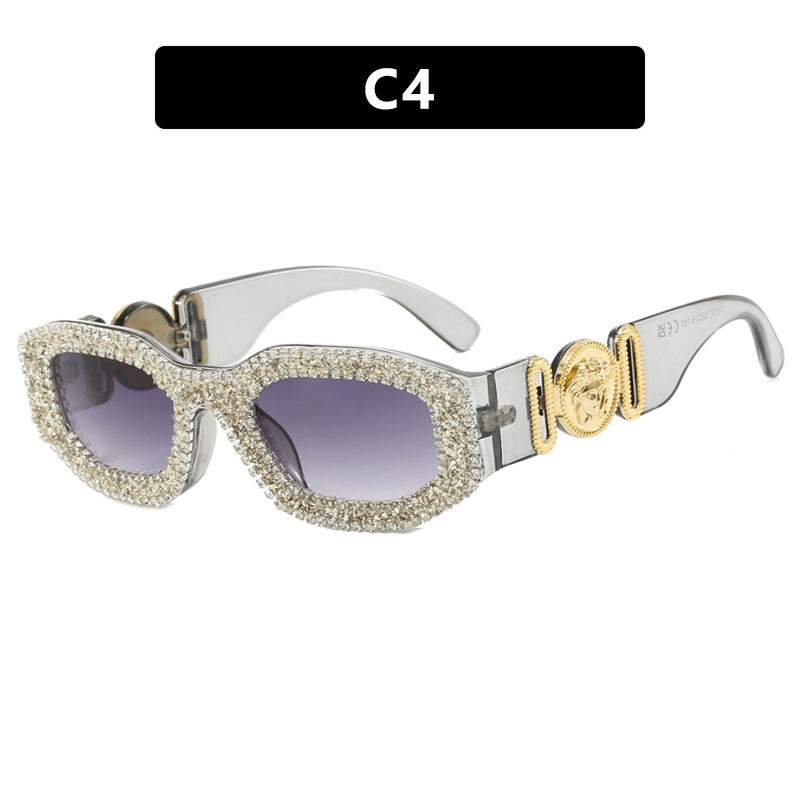 Diamond studded head sunglasses, trendy high-end sunglasses, ladies' sunglasses, street photography