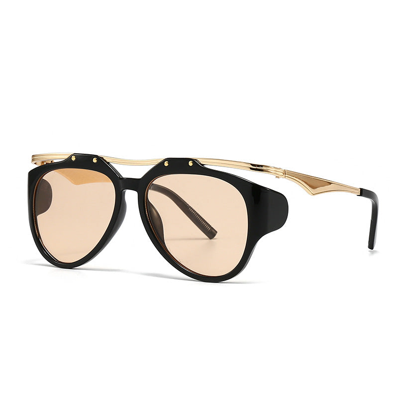 Sunglasses, European and American street photos, Instagram influencers, models, geometric metal frames, sunglasses for women