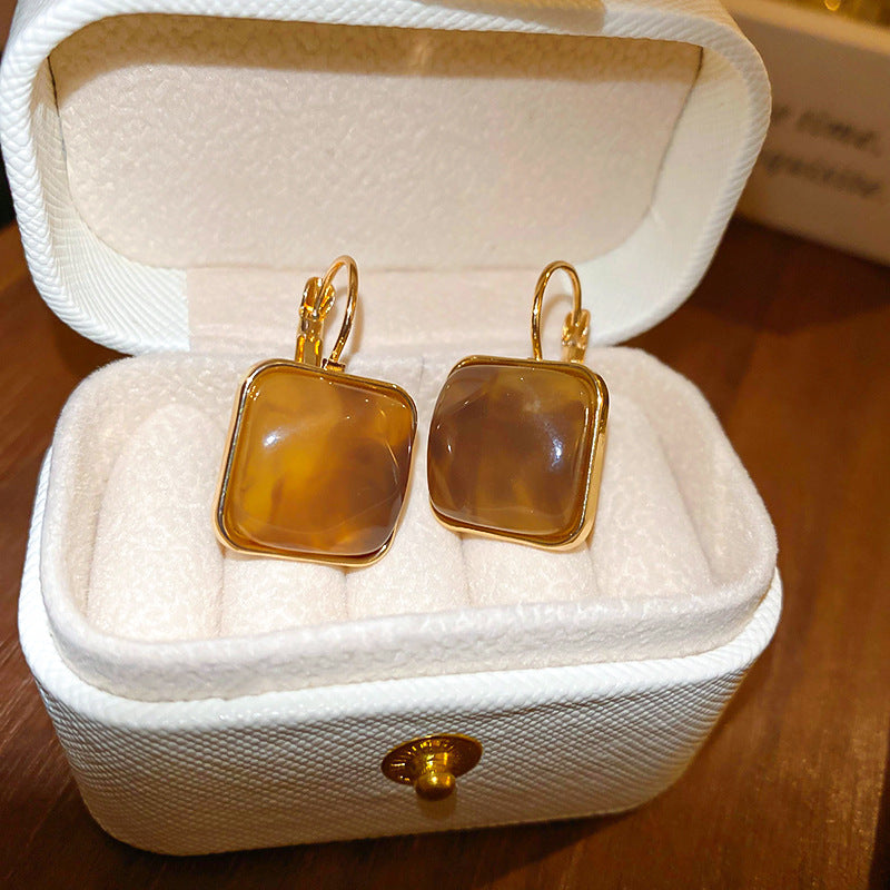 Vintage Amber Resin C-Hoop Earrings