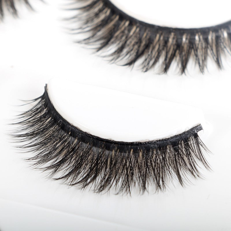 3D Self-Adhesive Lash Extensions