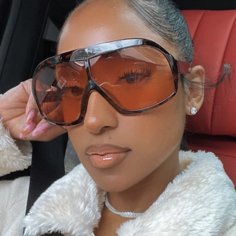 Conjoined large frame sunglasses, fashionable and versatile sunglasses, cross-border trendy sunglasses, high-end feel