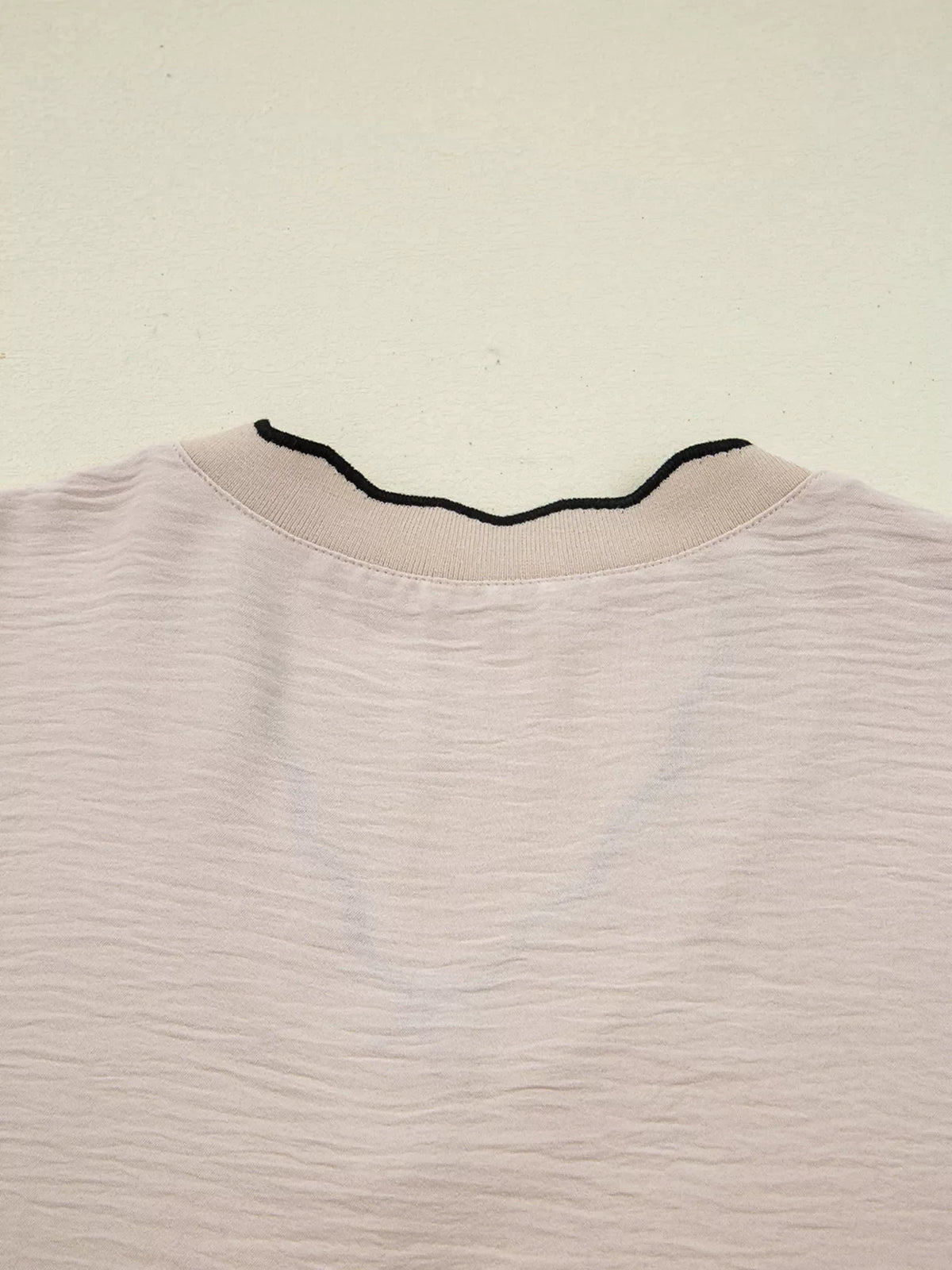 Contrast Scallop Trim V Neck Long Sleeve Blouse