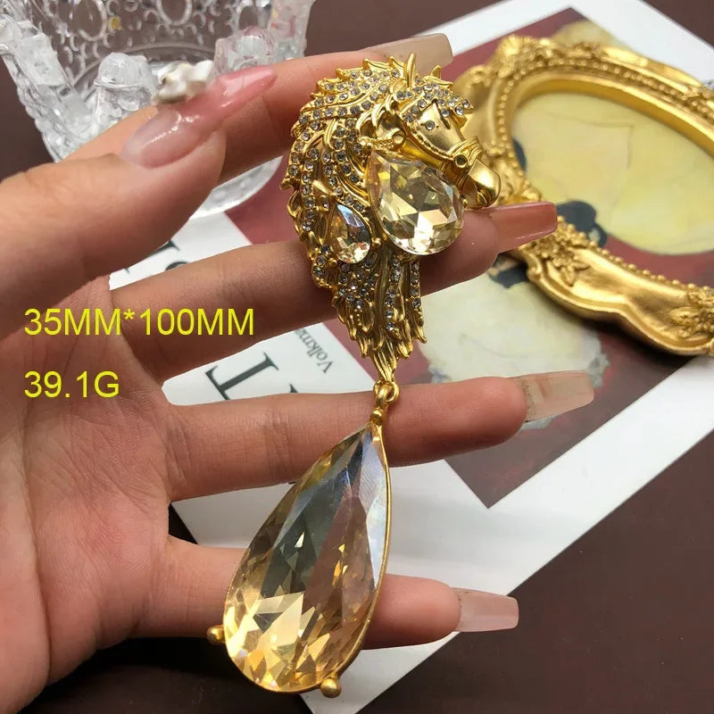 Heavy Industry Fashion Chest Flower Set with Diamond Head Shaped Water Droplet Charm Earnail Earclip Broch Set