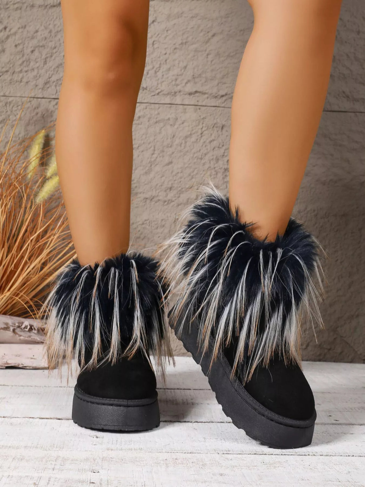 Round Toe Platform Boots