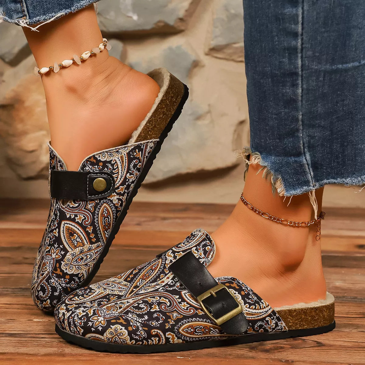 Round Toe Flats Slip-Ons