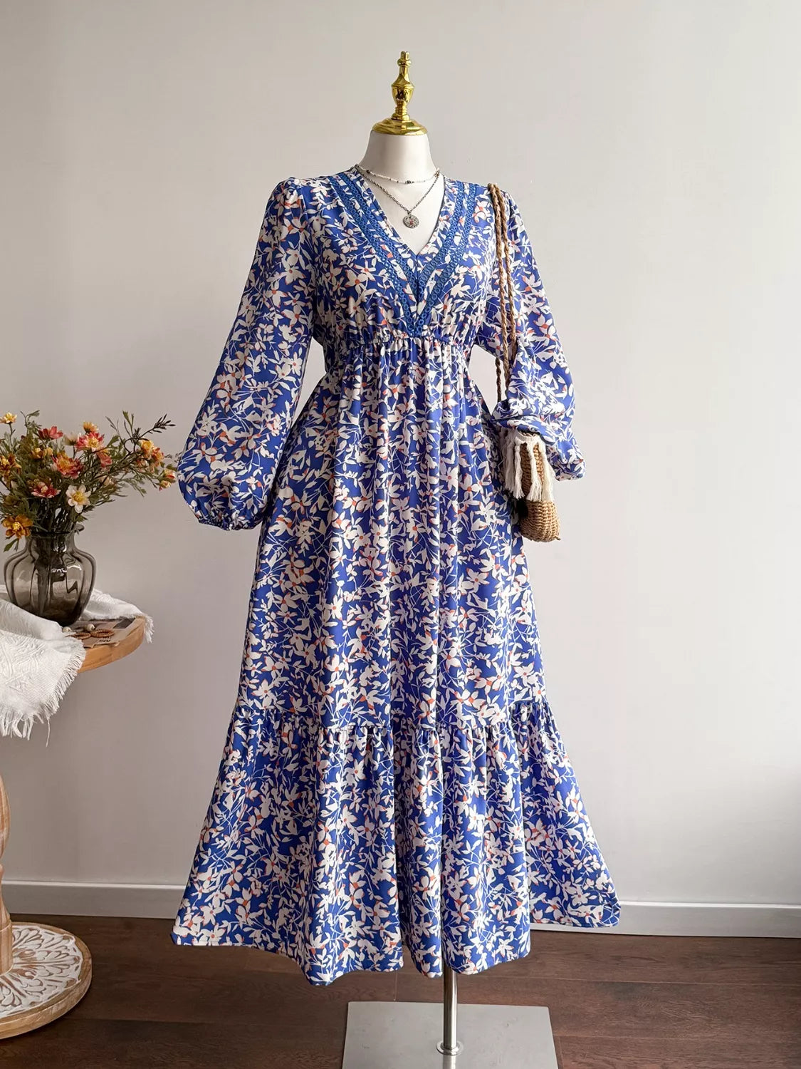 Plus Size Floral Print V-Neck Long Sleeve Maxi Dress