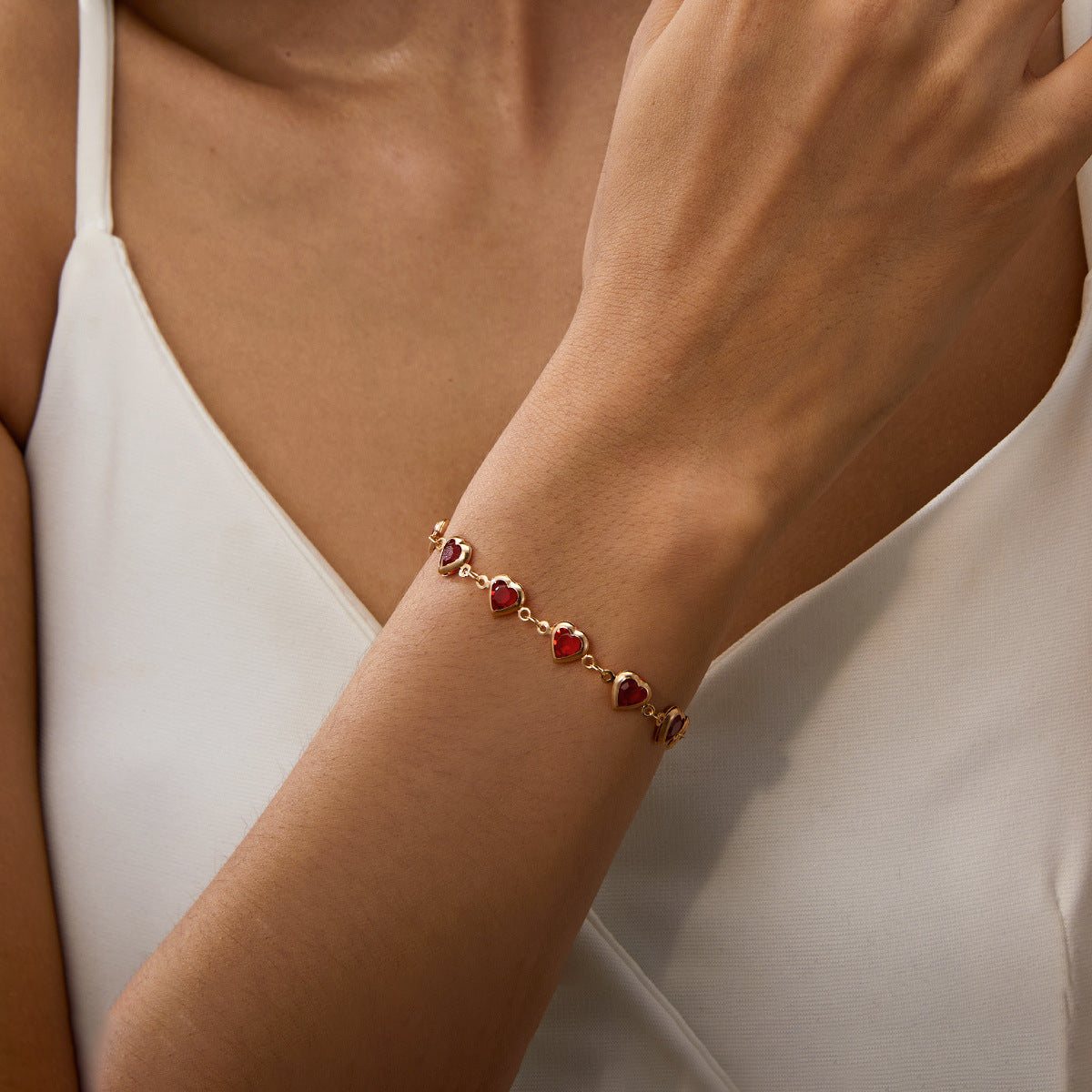 Affectionate Red Diamond Niche Light Luxury All-Match Exquisite