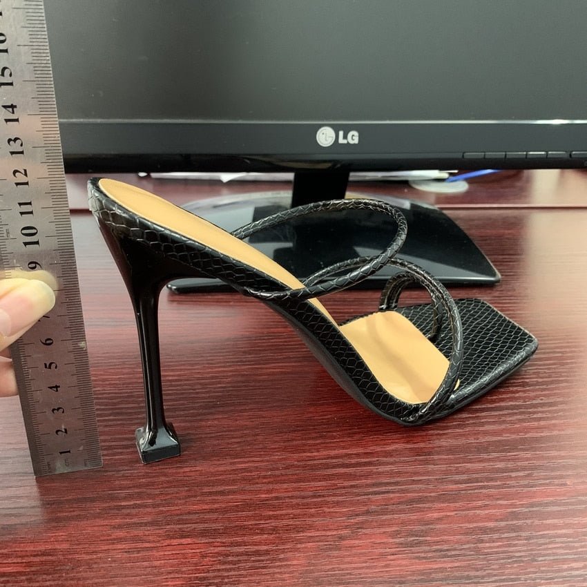 Women's Snake Print Strappy Heeled Sandals