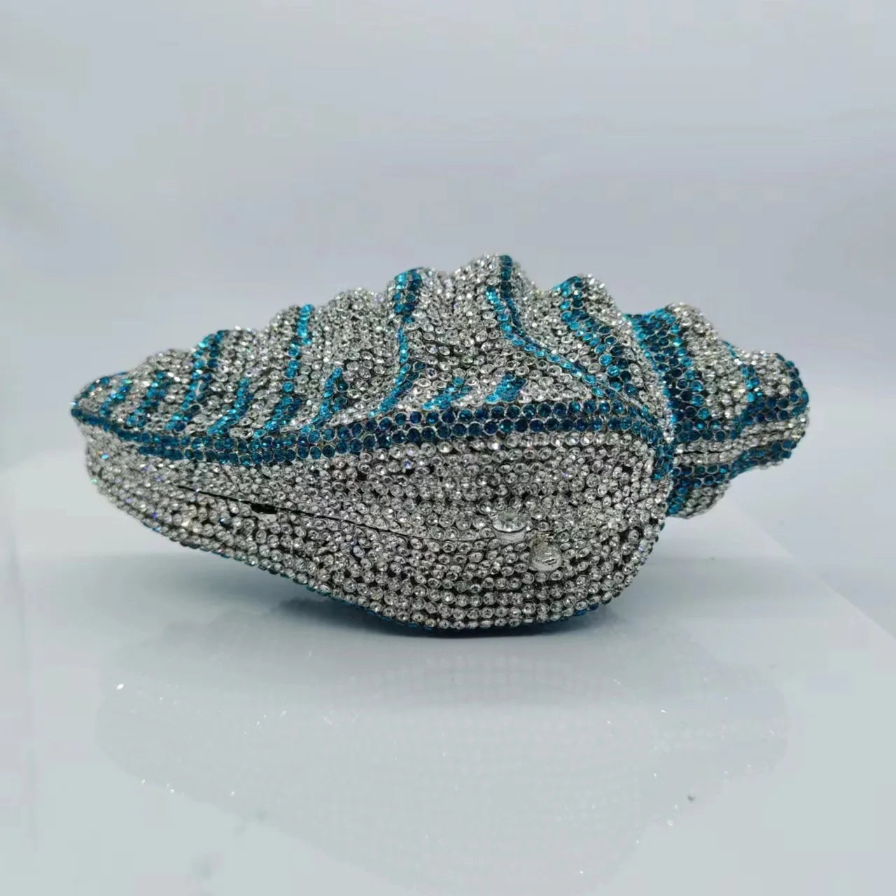 Gold Rhinestone Bag Formal Clutches Crystal Handbags Customized Color Diamond Women Prom Dinner Purses Conch Minaud