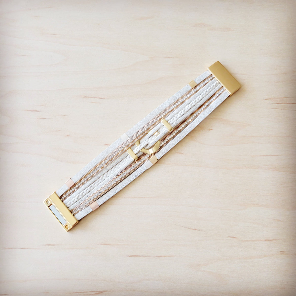 **White & Gold Magnetic Cuff 811L-1