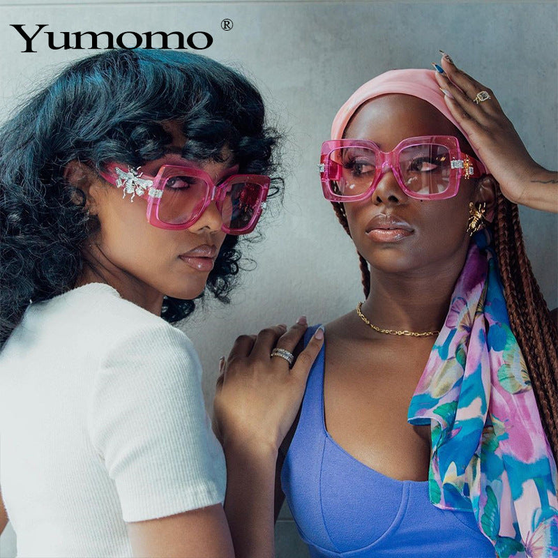 Fashion Trend Big Frame Square Handmade Diamond Bee Sunglasses Retro Three-Color Catwalk Sunglasses