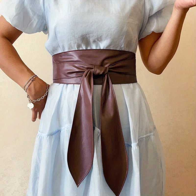 The Bowknot Obi Corset Belt — Black