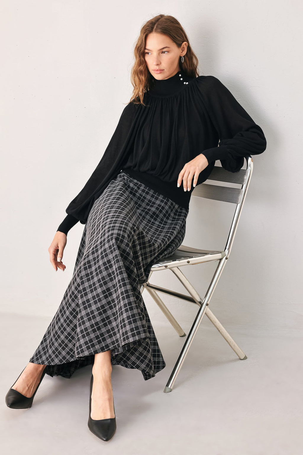 Flying Tomato Pearl-Button Draped Sweater-4