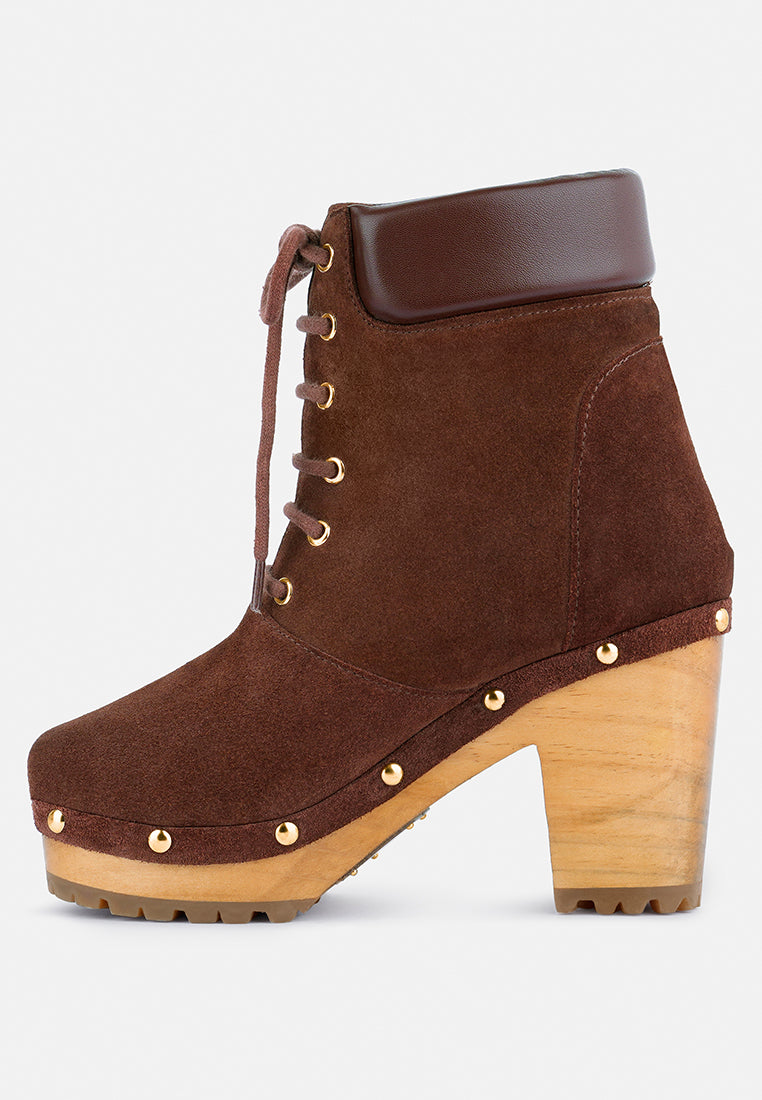 Maaya Handcrafted Collared Suede Boot