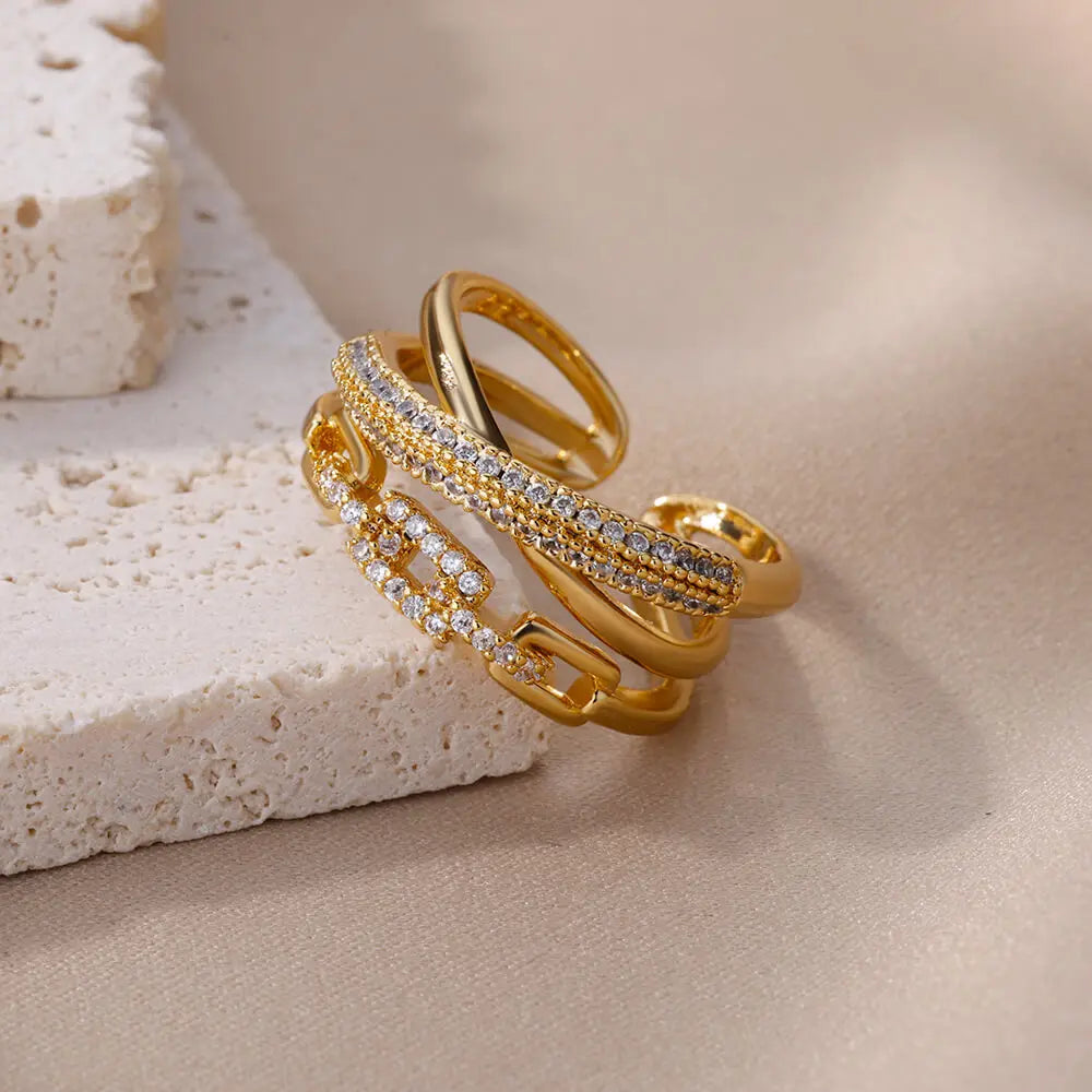 Zircon Twist Chain Ring