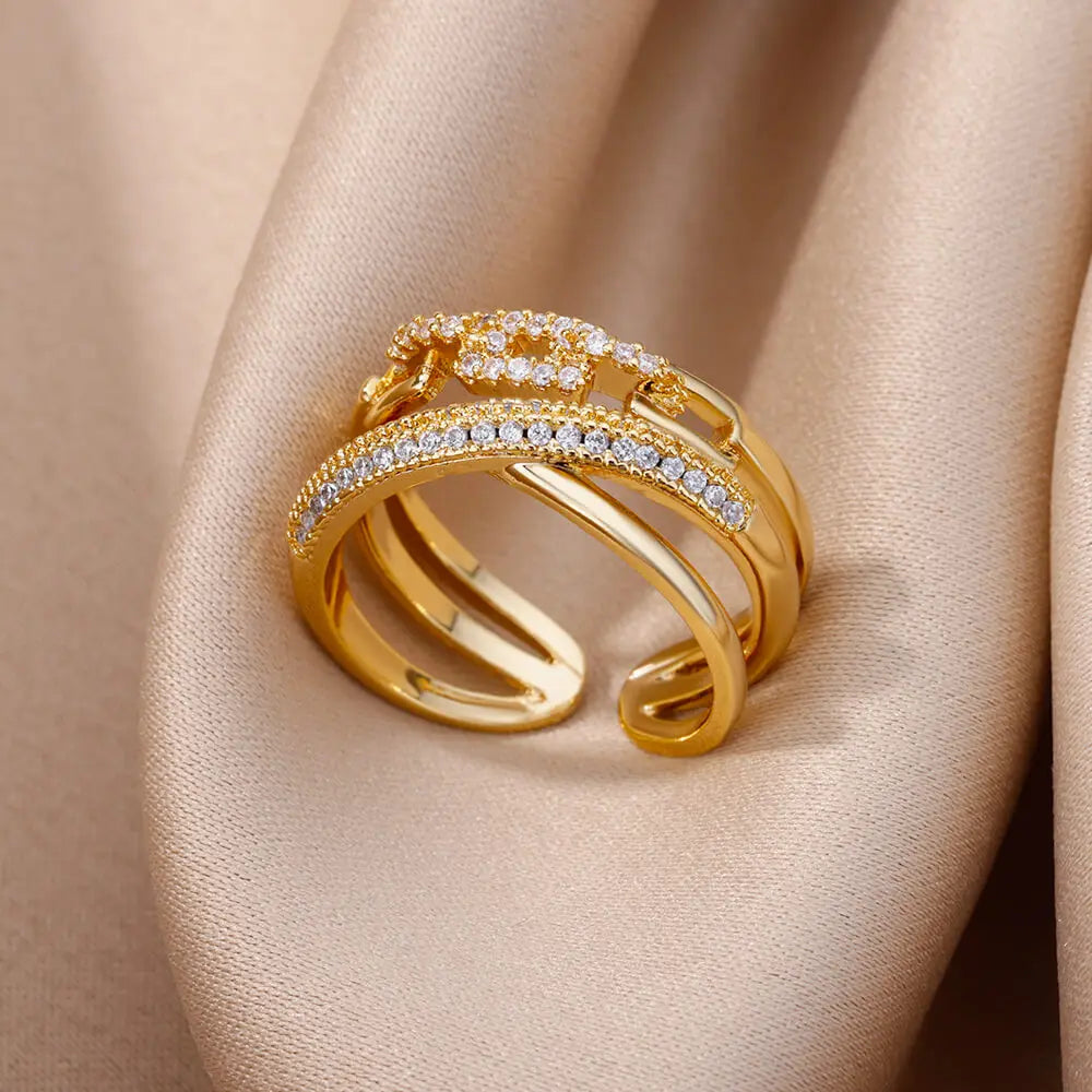 Zircon Twist Chain Ring