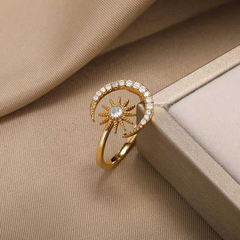 Zircon Star Moon Ring