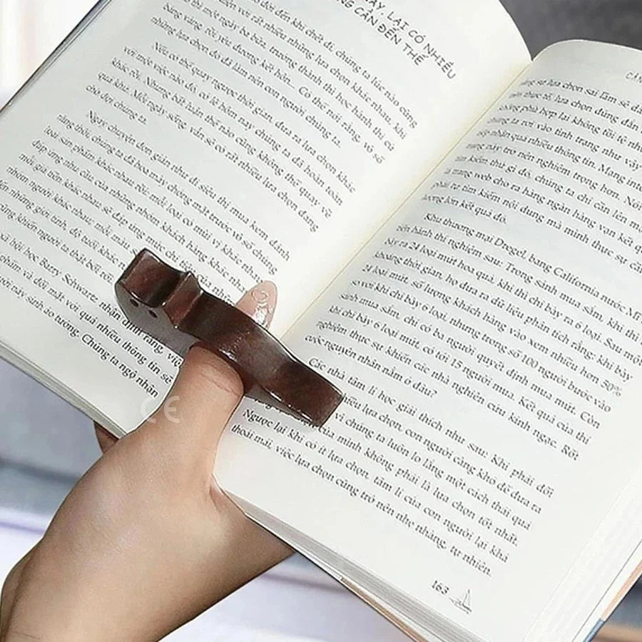 Wooden Cat Dog Bookmark Animal Book Page Holder Ring Student Reading