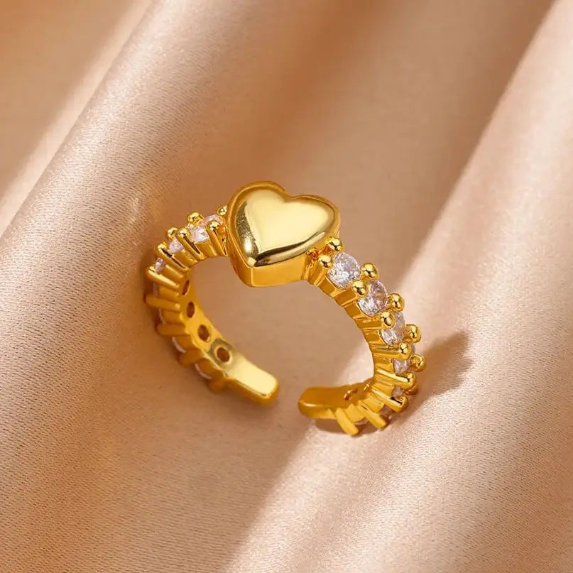 Zircon Tiny Heart Ring