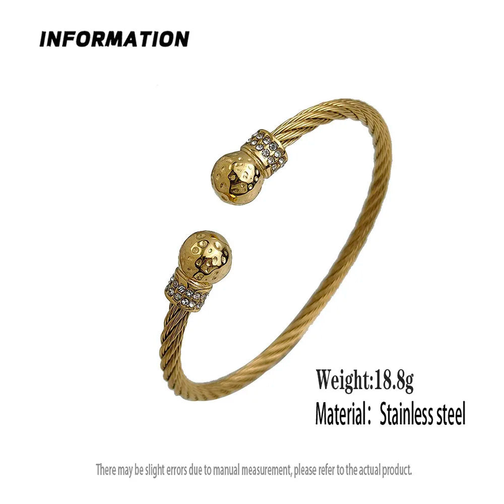 Wire Twisted Zirconia Gold Bracelet