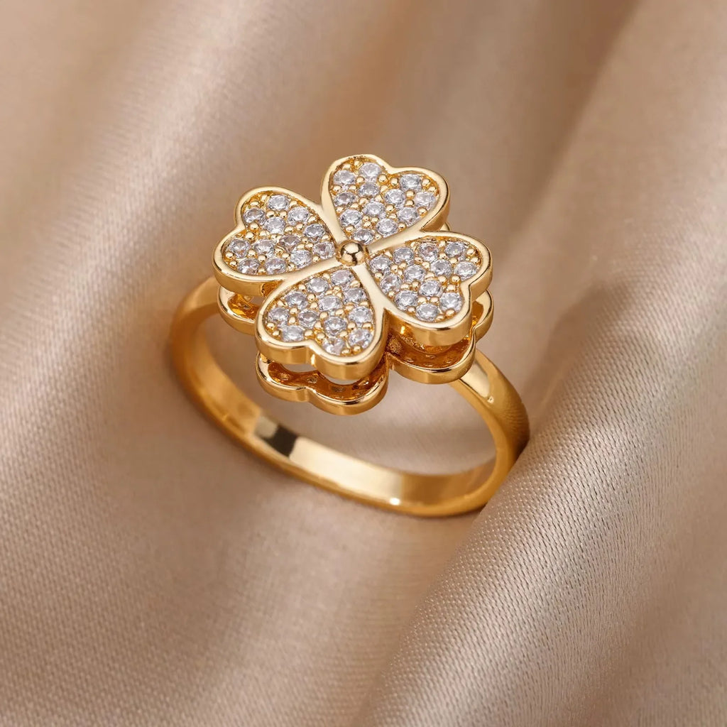 Zircon Tiny Heart Ring