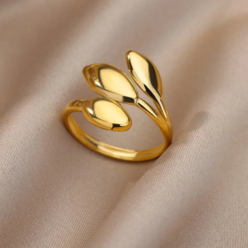 Zircon Stone Ring