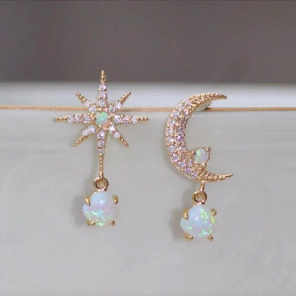 Golden Asymmetrical Zircon Moon Star Earrings for Women Retro Personalized Fashionable Versatile Accessory Gift