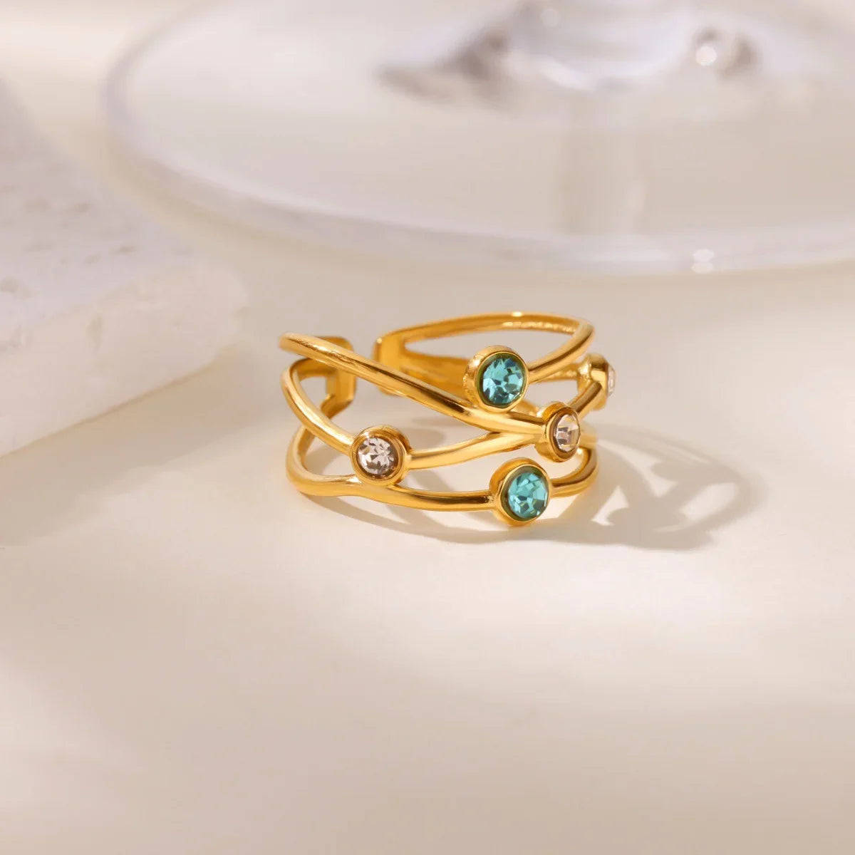 Vintage Green Stone Flower Zircon Ring