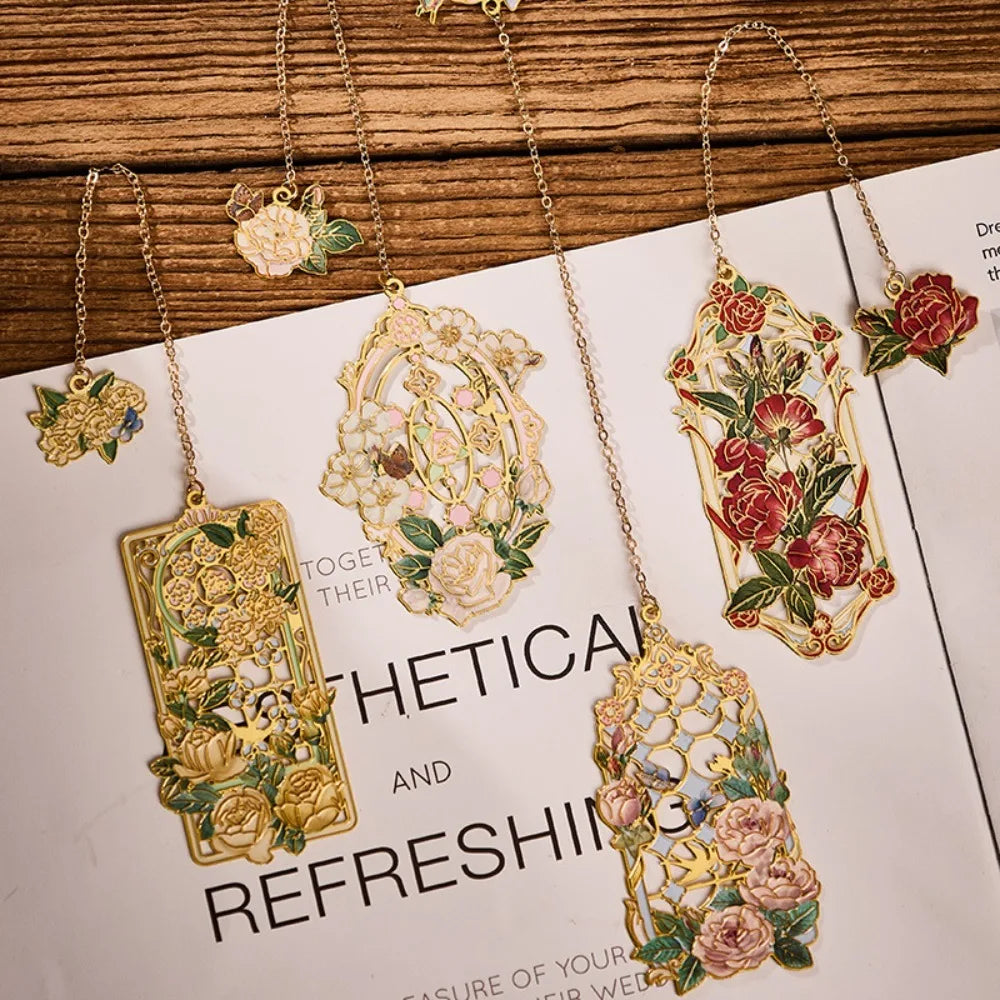 Retro Metal Aesthetic Rose Bookmark Pendant Chinese