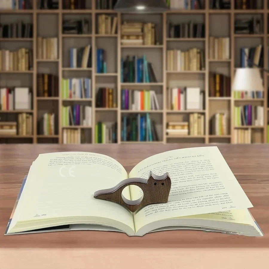Wooden Cat Dog Bookmark Animal Book Page Holder Ring Student Reading