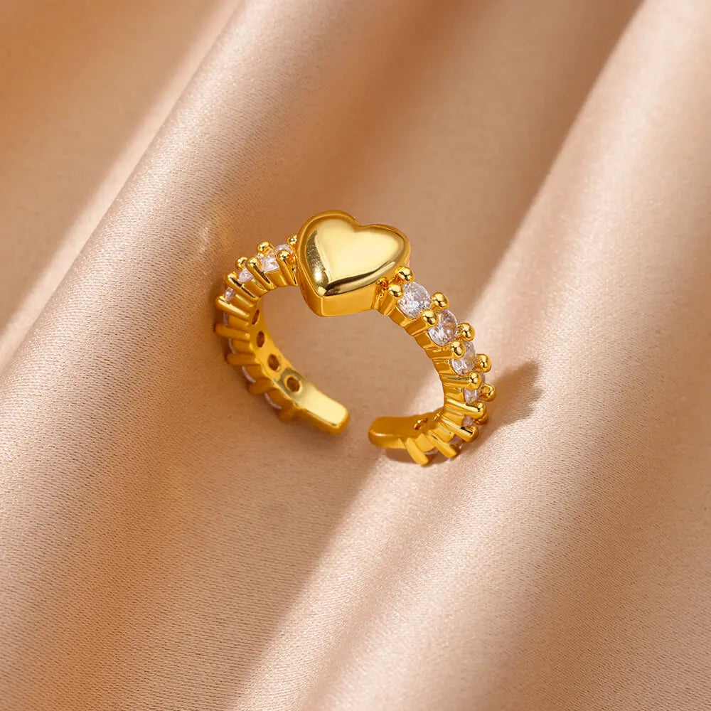 Zircon Tiny Heart Ring