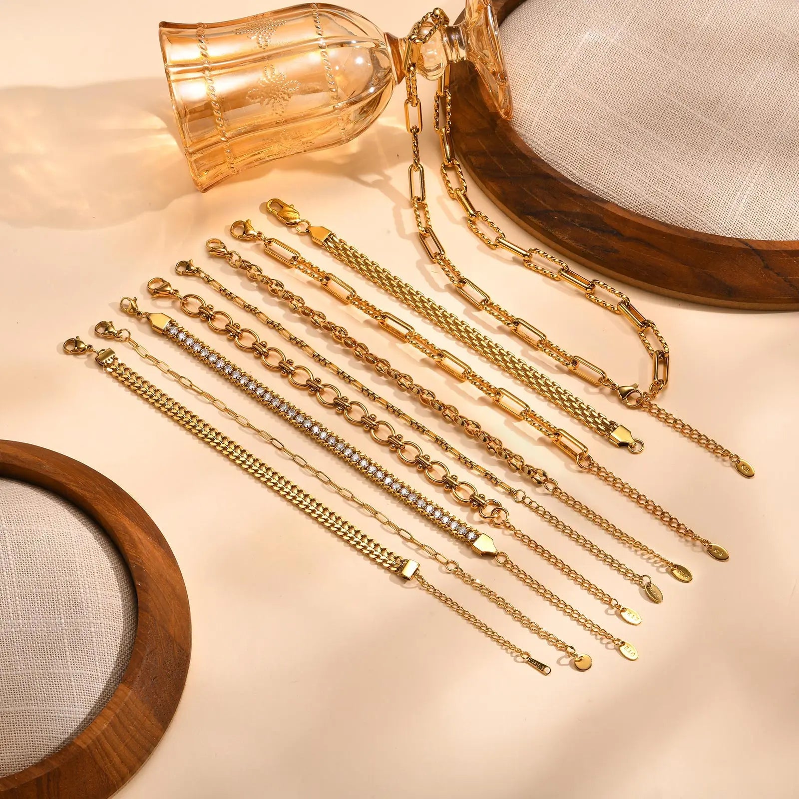 18K Gold Twist Paperclip Bracelet