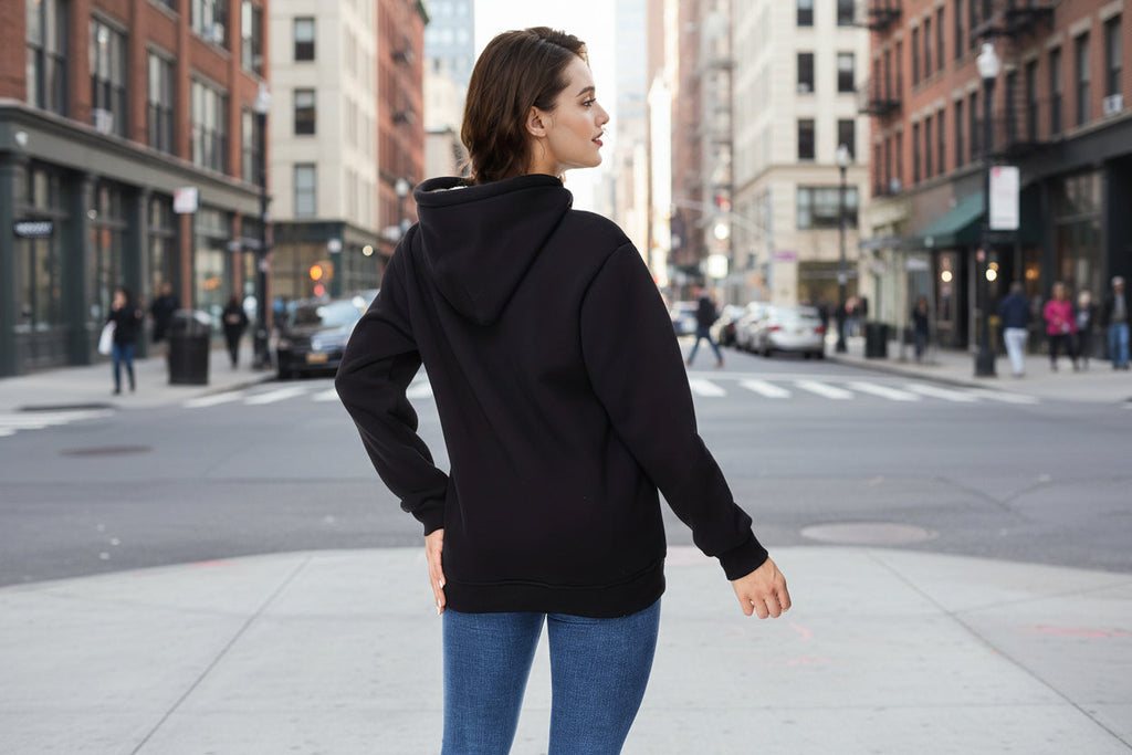 🖤 Women’s Winter Velvet Hoodie — Solid Color Warm Sweatshirt