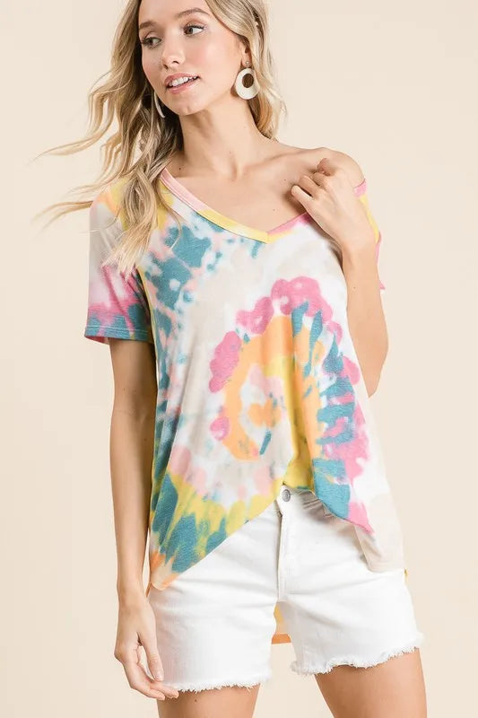 BiBi Circular Tie Dye Print V Neck Top
