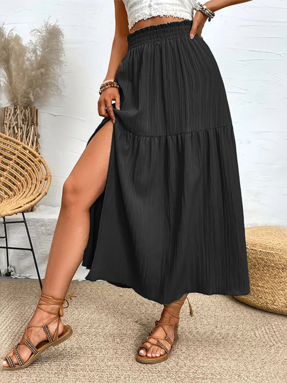 Frill Slit Skirt